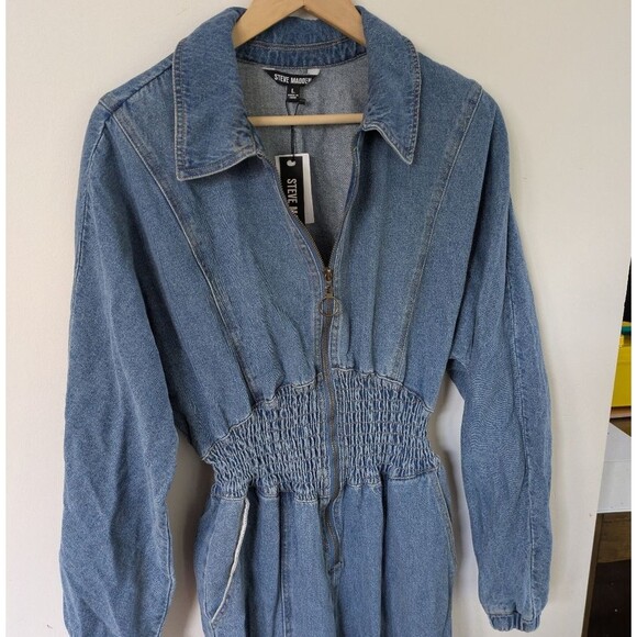 Steve Madden Women's Coya Smock-Waist Denim Long Sleeve Jumpsuit L Large - Picture 3 of 8
